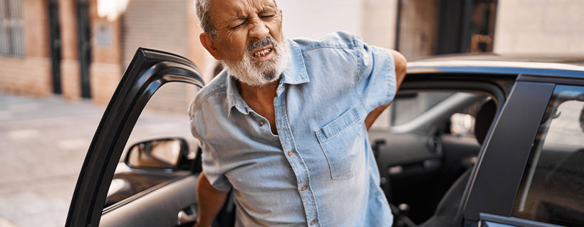 Patient suffering from Back Pain in need of auto accident injury care in Kirkland