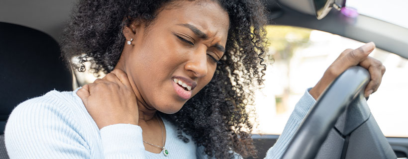 Patient suffering from Neck Pain in need of auto accident injury care in Kirkland